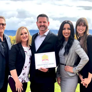 1st Place Winner 2018 Readers Choice Award