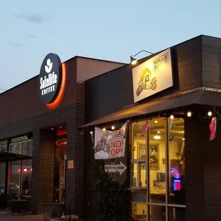 Bricklight District a community, a space for living, a neighborhood, retail &amp; eateries... Perfect combination of things 2 do in the unm area