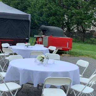 Pizza oven also functioned as part of the display. Pizza came out hot, fast and delicious.
