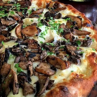 Mushroom Brie Pizza