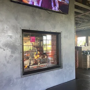 Warm fire place when you first walk in