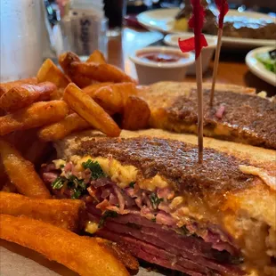 Pastrami on rye! Mmm.