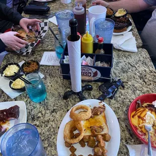 Sampler; bowl; sammiches; ribs