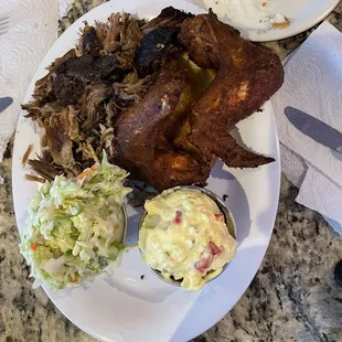 Smoked wings &amp; pulled pork