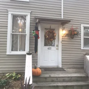 Brickside Beds is ready for you and your family to come visit!