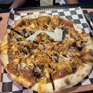Yard Bird Pizza