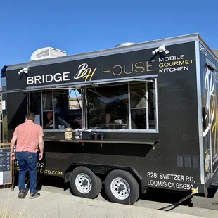05.18.22 &quot;WestPark Wednesday&quot; food truck at the Nela Luken Park in Roseville
