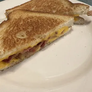 Grilled cheese with bacon - superb!