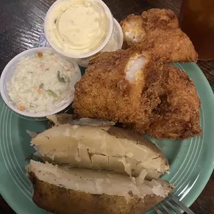 Three piece cod dinner-$17.50 more than enough for me to eat!