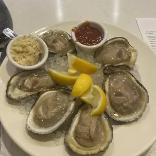 oysters and mussels, shellfish, mussels, oysters, food