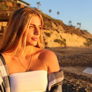 Kaitlyn L.
