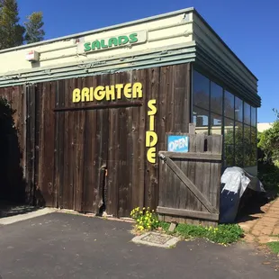 the entrance to a restaurant