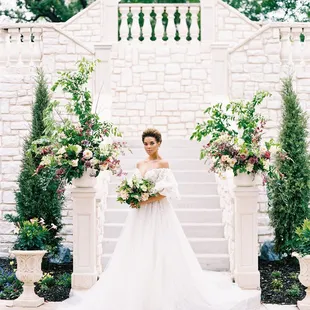 Brighton Abbey - Grand Staircase - Wedding Venue