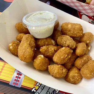 Spicy Cheese Curds