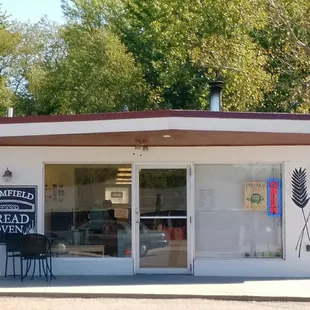 Lovely store! And when you see it you know you're in for some good eats!