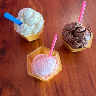 Kids scoop has lesser ice cream and is the same price as the adult scoop