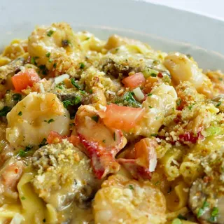 Lobster & Shrimp Fettuccine