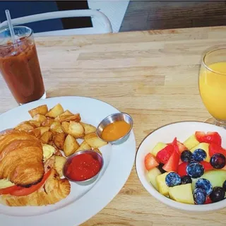Breakfast Croissant