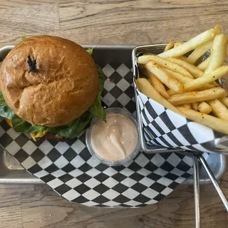 Brioche Burger Dinner