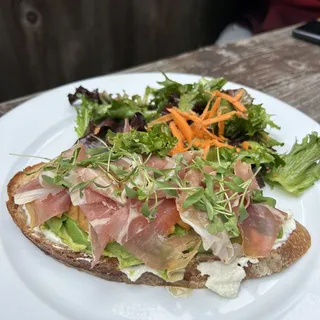 Prosciutto Tartine