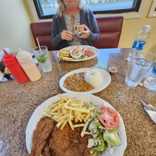 Also, free empanada!