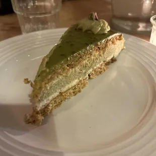 Pistachio cake