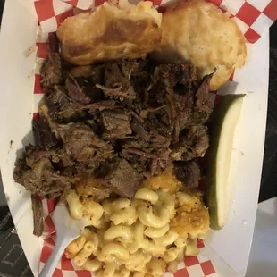 Combo with mac n cheese