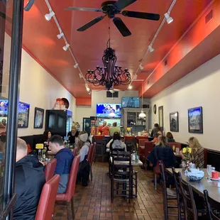 Welcome to Bristol Cafe.