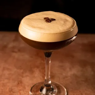 dessert, drink