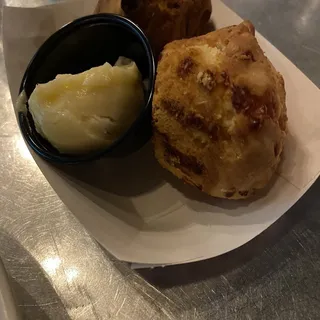 Cheddar Cornbread