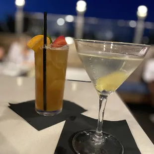 Vesper Martini & Pimm's Gold