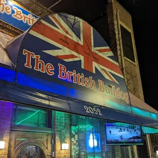 the outside of a british pub