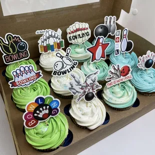 Bowling themed cupcakes