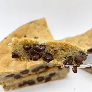 Chocolate Chip Cookie-Cake