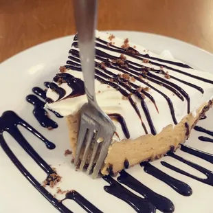 Peanut butter pie