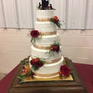 Wedding Flowers for Bridal Cake