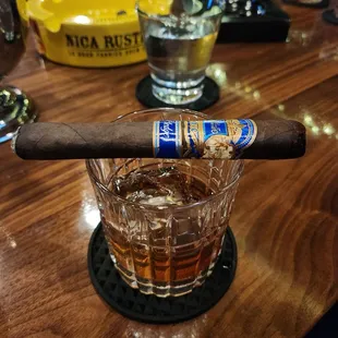 Manhattan with a pledge