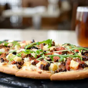 food, pizza
