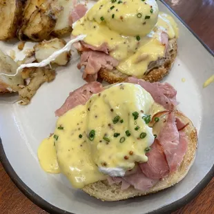 Eggs Benedict