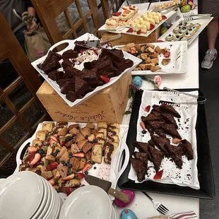 Dessert bar