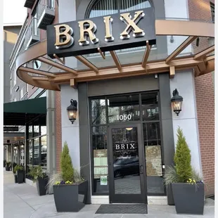 the entrance to brix