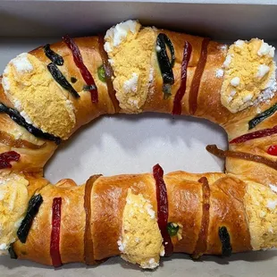 the best rosca de reyes i've ever eaten!