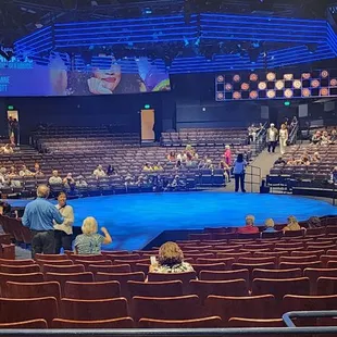 Me and mom are about to see the Jersey Boys!