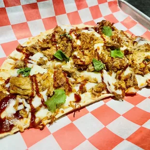 Pulled Pork Flat Bread (minus red onion) on an optional (Delicious!) Gluten Free Crust.