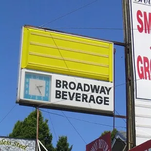 Broadway Beverage Grocery Deli