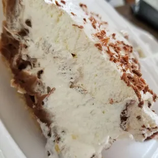 Homemade chocolate cream pie