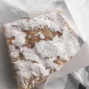 Lemon Bar.