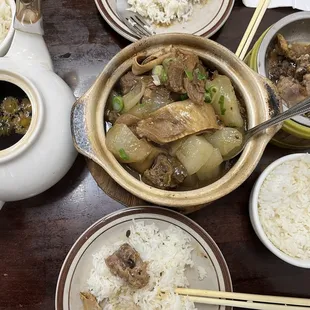 Beef stew with daikon, paigwut, and chrysanthemum pu'erh tea (I think)