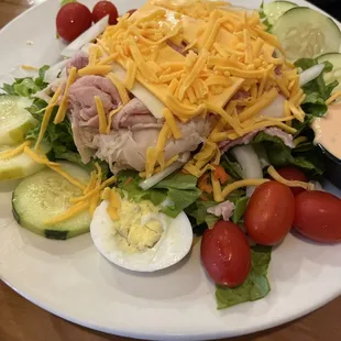 Chef&apos;s Salad