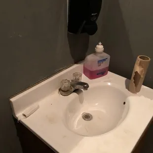 Dirty sink.  Gross.